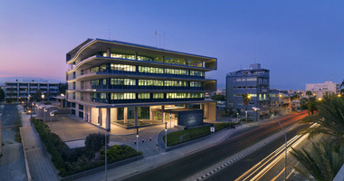 RENT: LUXURY OFFICES NEAR THE NEW PORT IN OMONIA