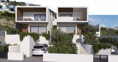 Modern New Three Bedroom Villa in Sunny Peyia