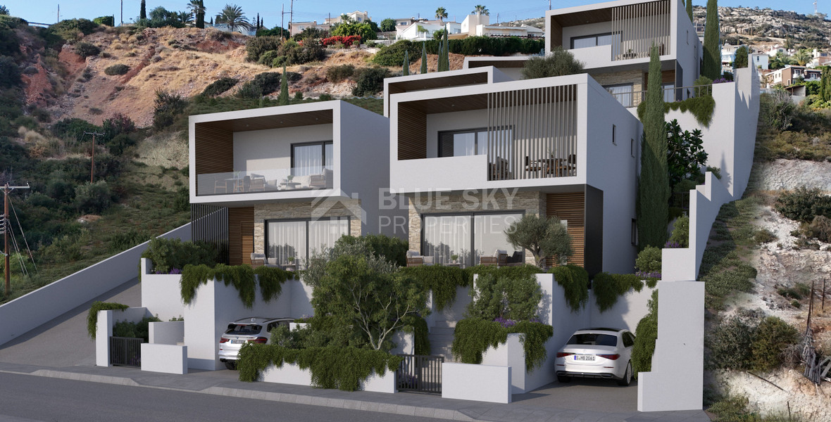 Modern New Three Bedroom Villa in Sunny Peyia