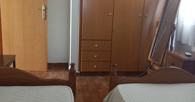 Two bedroom house for rent in Giolou