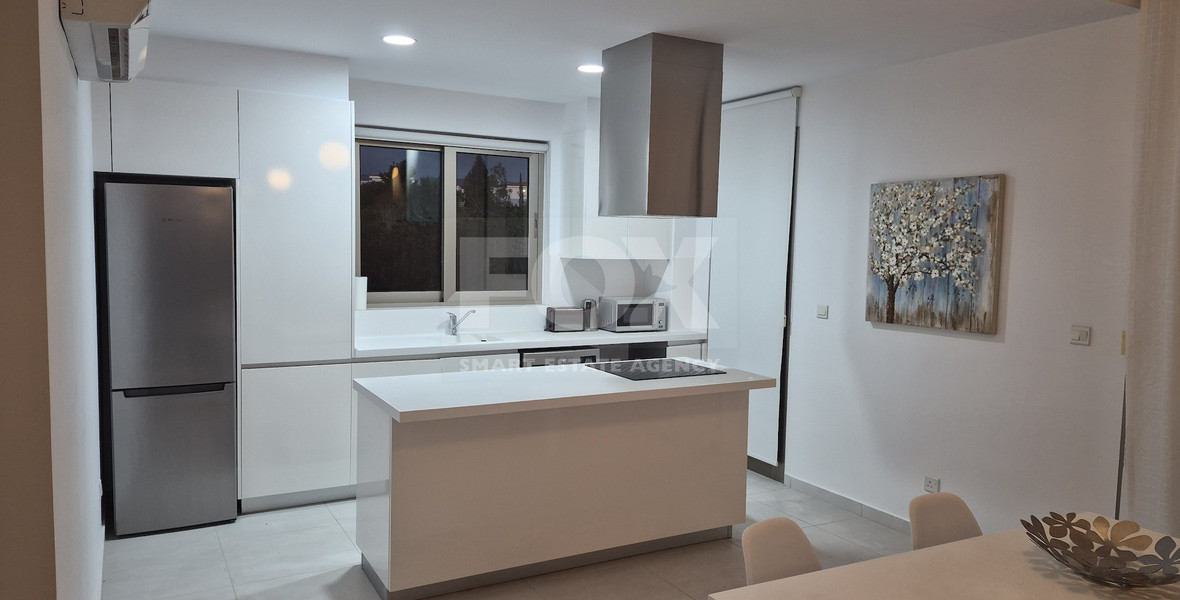Spacious Furnished Apartment in Central Universal Area,Paphos For Rent