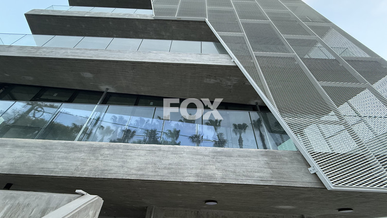 Building 2847 m² for rent in Agia Zoni, Limassol, Cyprus