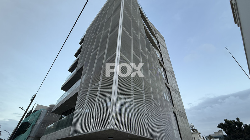 Building 2847 m² for rent in Agia Zoni, Limassol, Cyprus