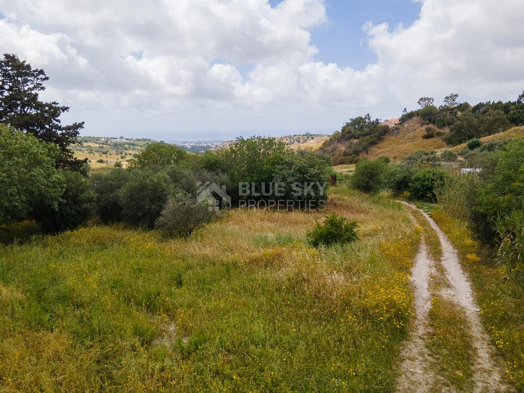 Residential Field with Panoramic Views for Sale in Armou, Paphos – Ideal for Home or Investment