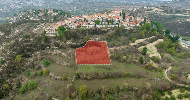 Investment Opportunity: Residential Plot in Tsada for sale