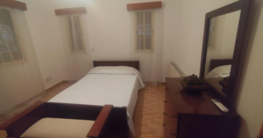 Three bedroom ground floor house in Agios Spyridonas for rent , Limassol