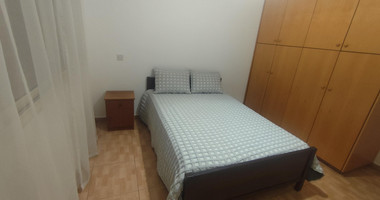 Three bedroom ground floor house in Agios Spyridonas for rent , Limassol