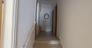 Three bedroom ground floor house in Agios Spyridonas for rent , Limassol