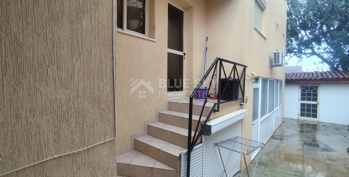 Three bedroom ground floor house in Agios Spyridonas for rent , Limassol