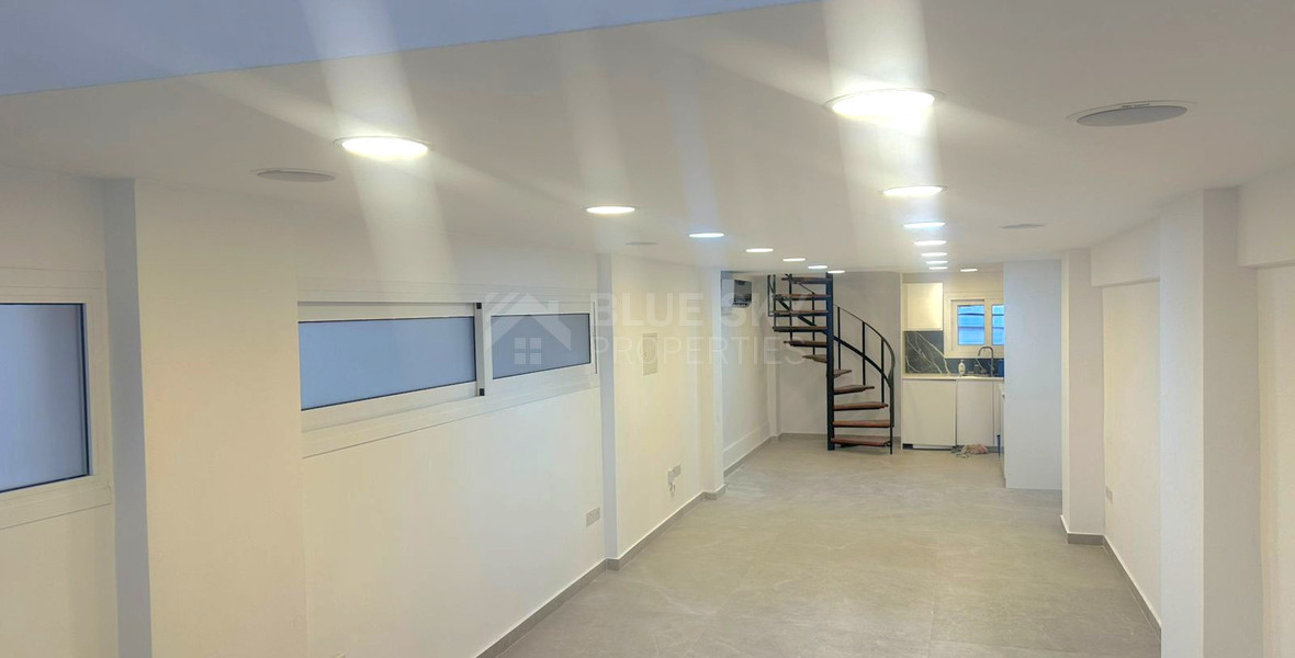 Modern Ground-Floor Office for Sale in Agios Nicolaos – Renovated Workspace