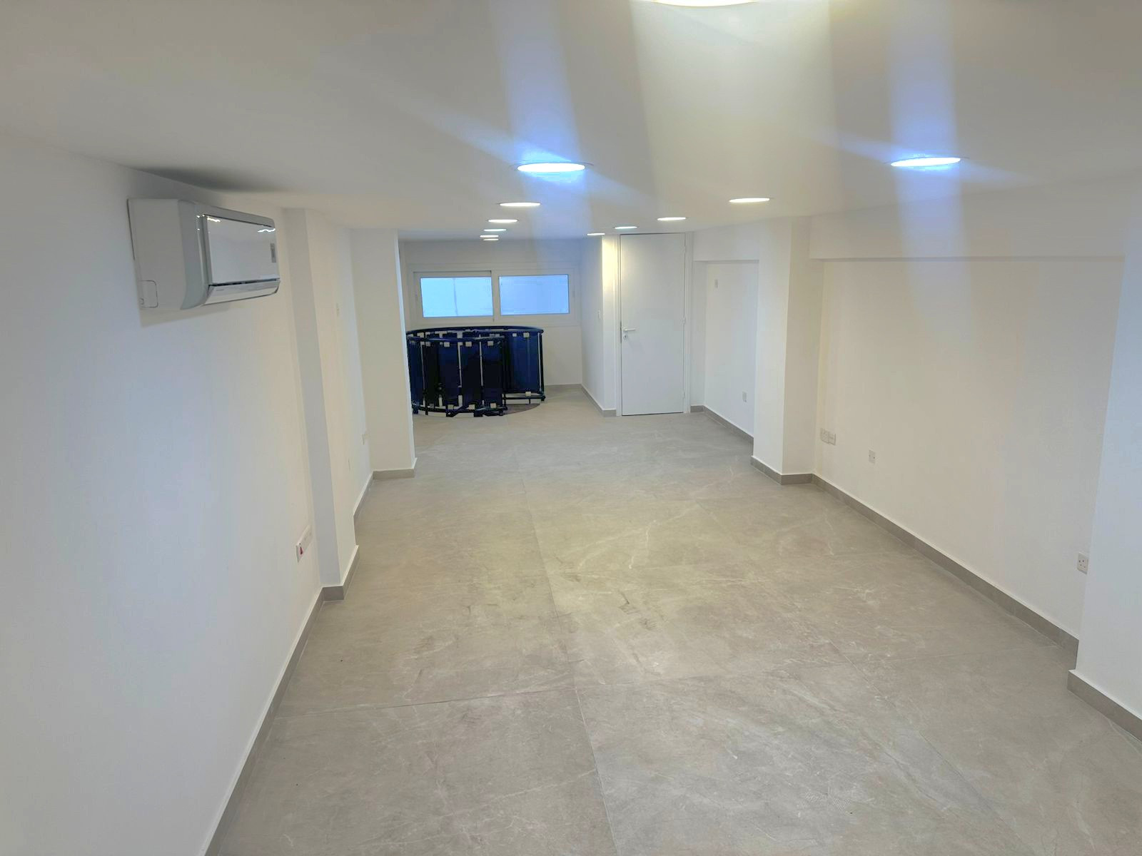 Pomieszczenie biurowe 98 m² Limassol, Cypr