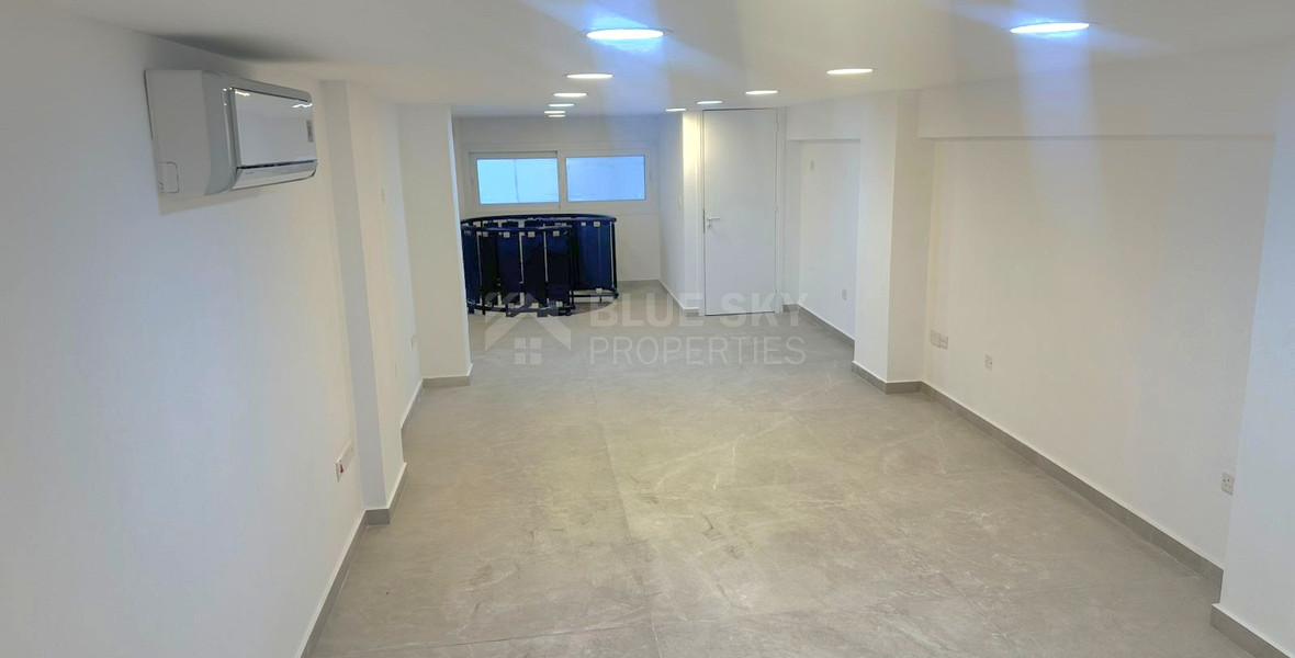 Modern Ground-Floor Office for Sale in Agios Nicolaos – Renovated Workspace