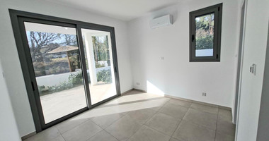 Brand New 3 Bedroom Ground Floor Apartment with Private Garden and Pool – Ready to Move In