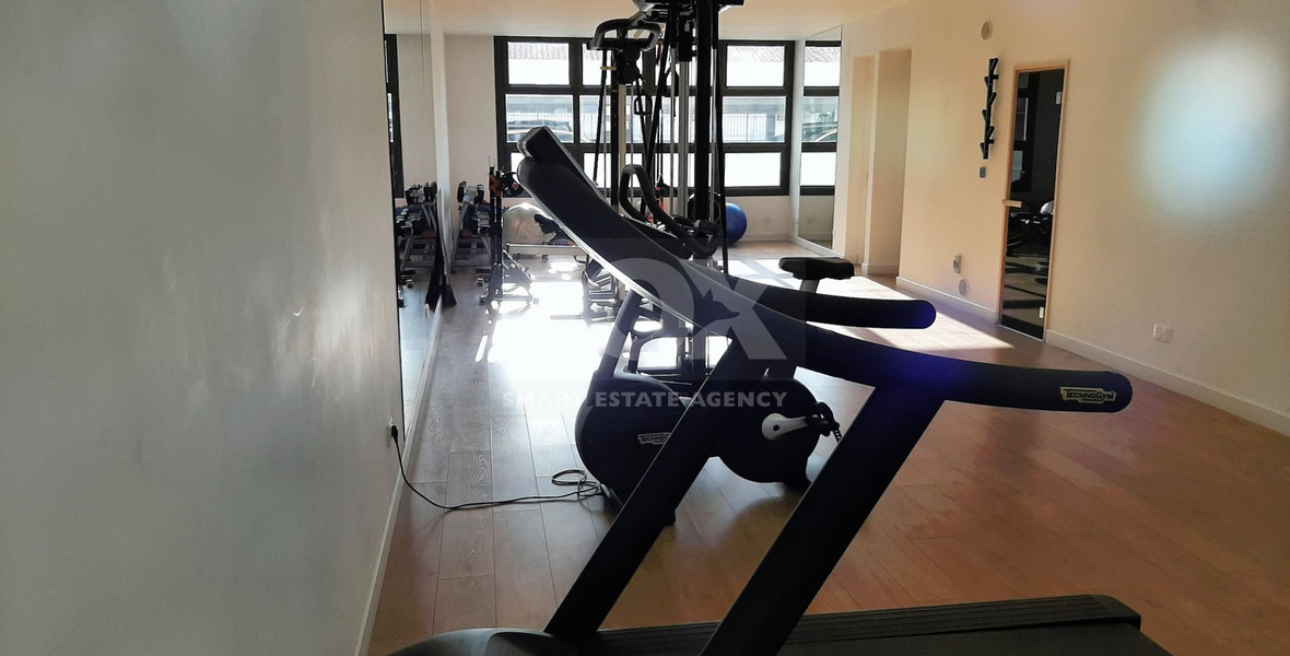 One Bedroom Apartment For Rent On The Molos Area