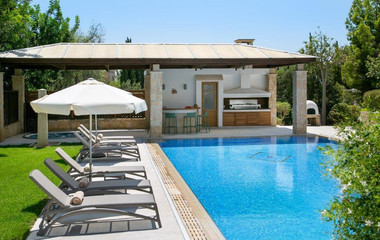 Luxury five Bedroom Cyprus Villa with Panoramic Sea Views & Premium Amenities