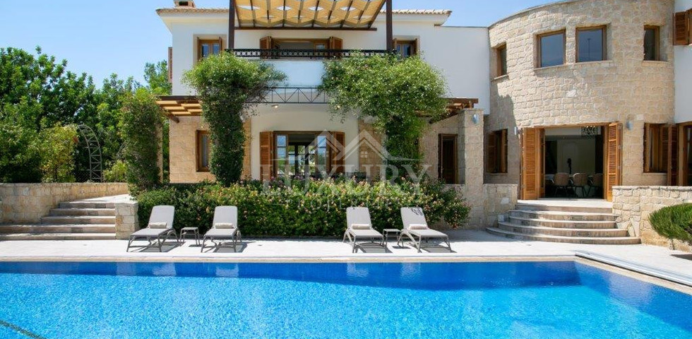 Luxury five Bedroom Cyprus Villa with Panoramic Sea Views & Premium Amenities