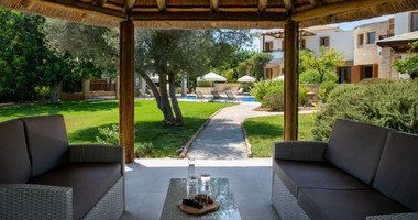 Luxury five Bedroom Cyprus Villa with Panoramic Sea Views & Premium Amenities