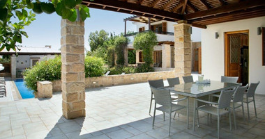 Luxury five Bedroom Cyprus Villa with Panoramic Sea Views & Premium Amenities