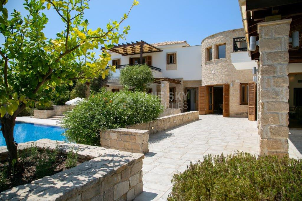 Luxury five Bedroom Cyprus Villa with Panoramic Sea Views & Premium Amenities