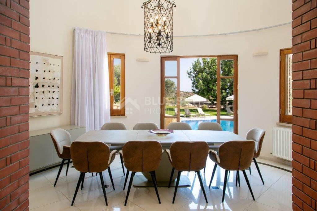 Luxury five Bedroom Cyprus Villa with Panoramic Sea Views & Premium Amenities