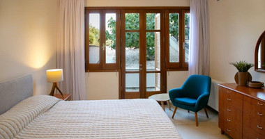 Luxury five Bedroom Cyprus Villa with Panoramic Sea Views & Premium Amenities