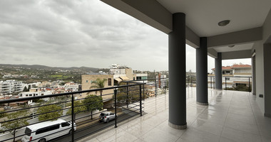 RENT: BEAUTIFUL AND WELL APPOINTED TWO BEDROOM IN GERMASOGIA PARTIALLY FURNISHED OR UNFURNISHED