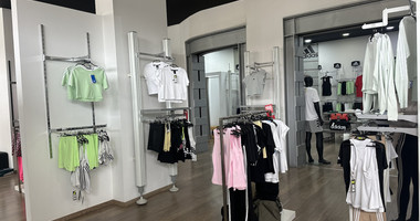 Prime 500m² Commercial Space on High-Traffic Road – Paphos