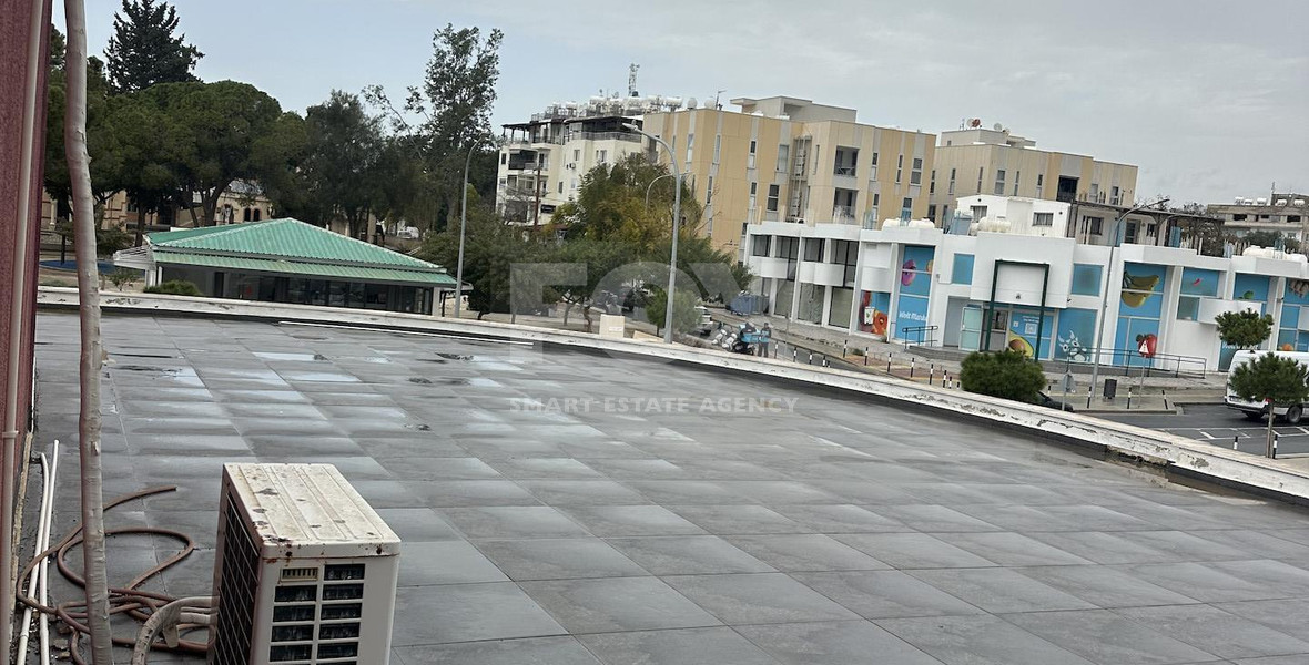 Prime 500m² Commercial Space on High-Traffic Road – Paphos