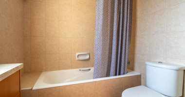 Luxury three Bedroom Villa with Private Pool & Golf Course Views