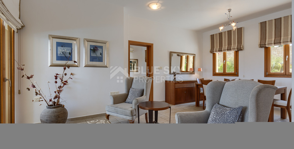 Luxury five Bedroom Villa on Eastern Plateau with Sea Views, Pool & Private Tennis Court, for sale