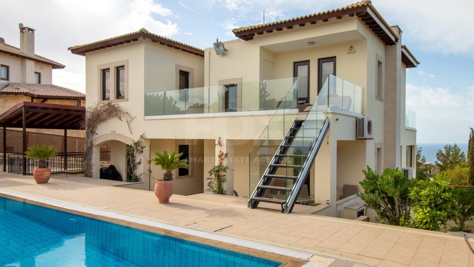 Prestigious four Bedroom Villa with Pool, Terrace Views & Exclusive Privacy