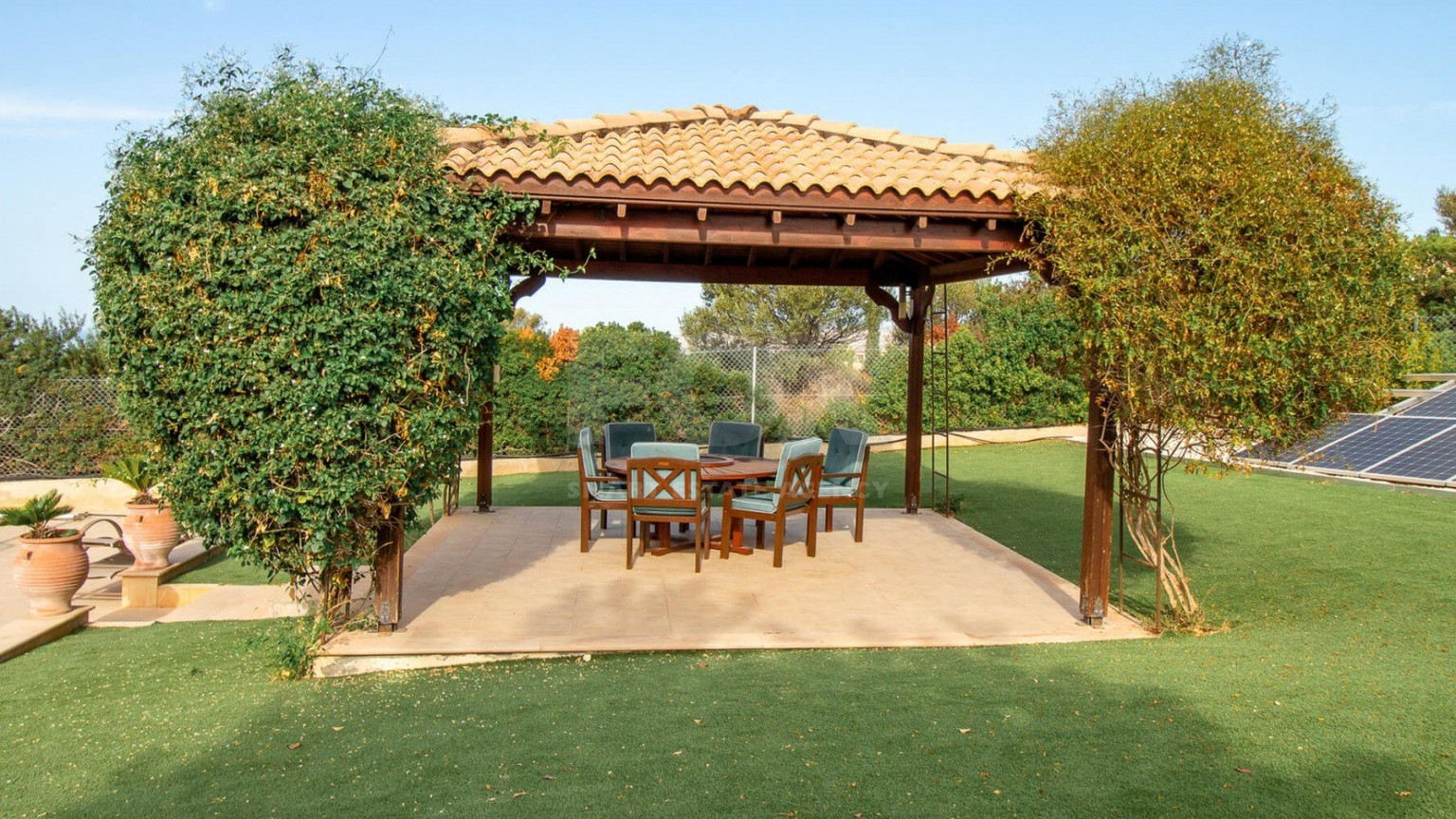Prestigious four Bedroom Villa with Pool, Terrace Views & Exclusive Privacy