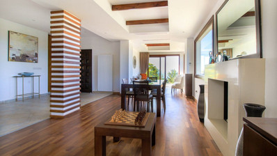 Prestigious four Bedroom Villa with Pool, Terrace Views & Exclusive Privacy