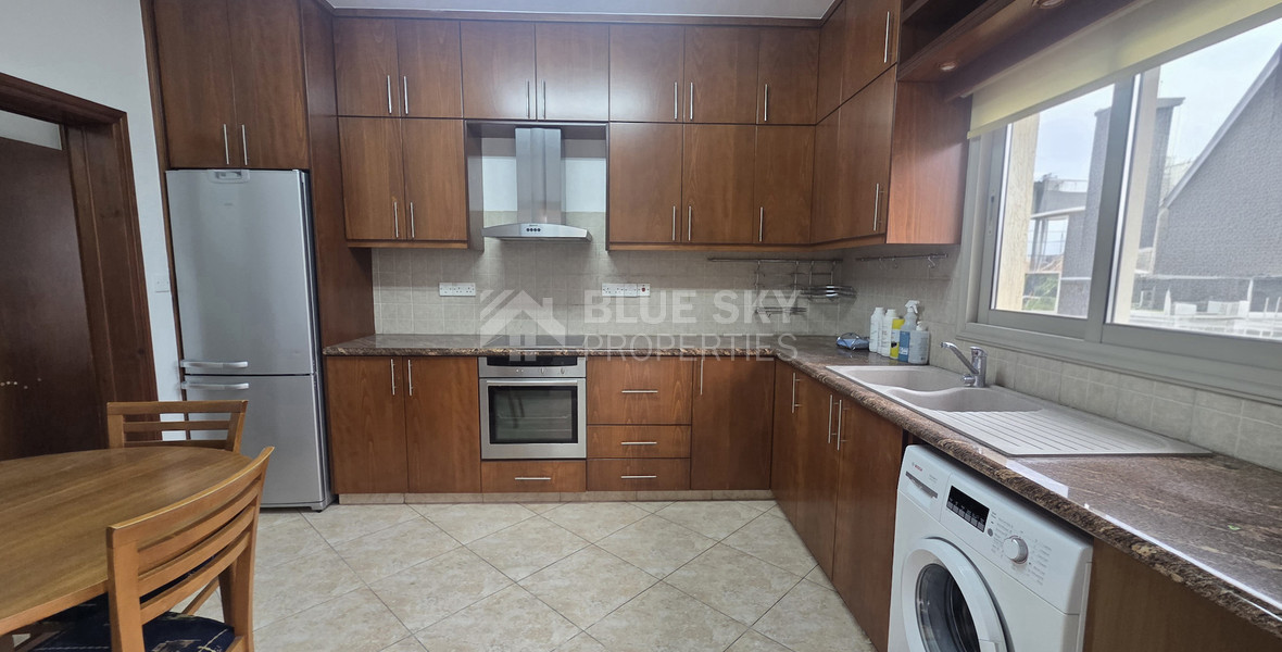 Bright Three-Bedroom Apartment for rent in Mesa Geitonia Limassol