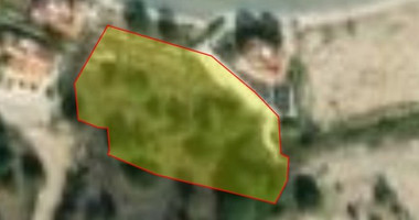 Large 1504 m2 Field for Sale in Konia