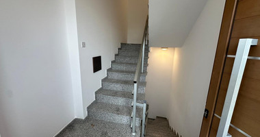 Luxury Three-Bedroom Penthouse for Rent – Episkopi