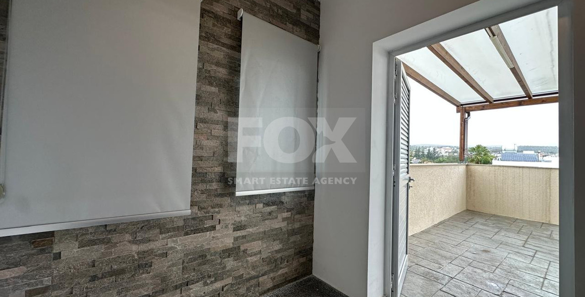 Luxury Three-Bedroom Penthouse for Rent – Episkopi