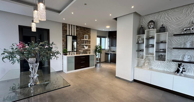 Luxury Three-Bedroom Penthouse for Rent – Episkopi