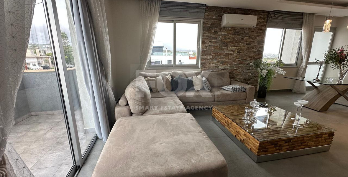 Luxury Three-Bedroom Penthouse for Rent – Episkopi