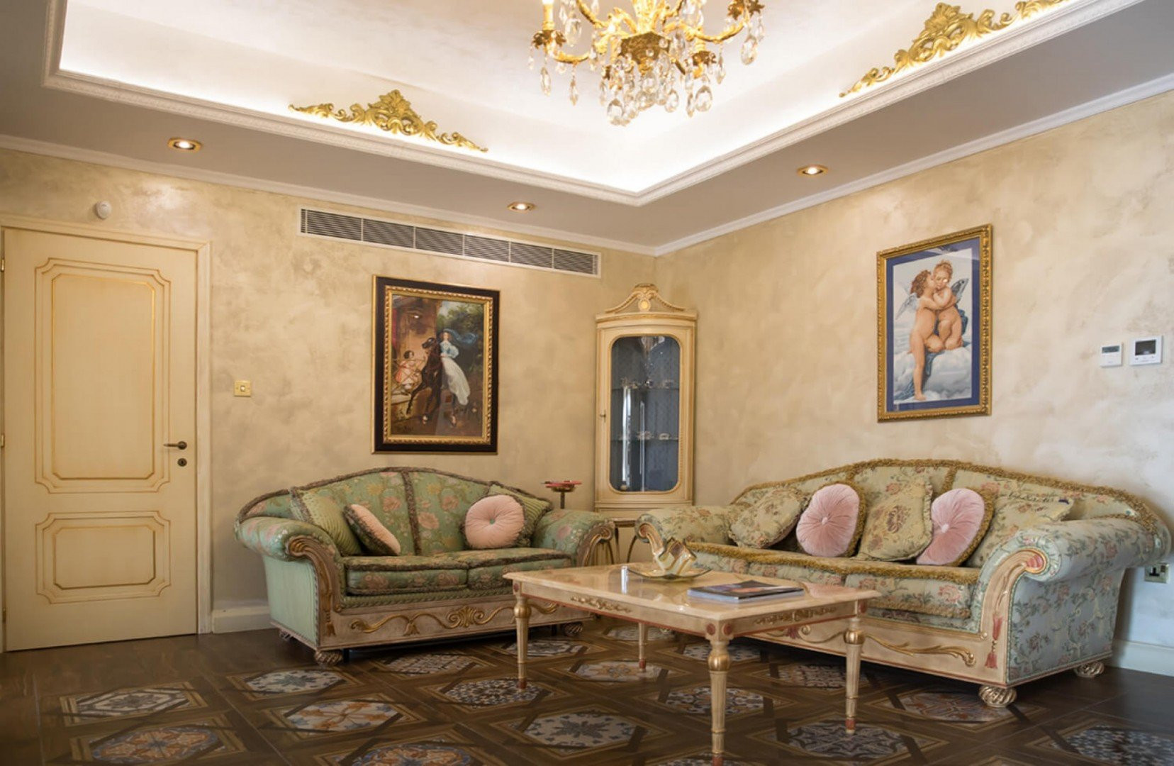 Apartment 6 bedrooms 680 m² Kouklia, Cyprus