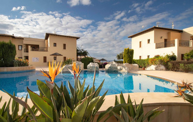 Two Bedroom Apartment plus one extra room ,for sale in Aphrodite Hills,  Paphos