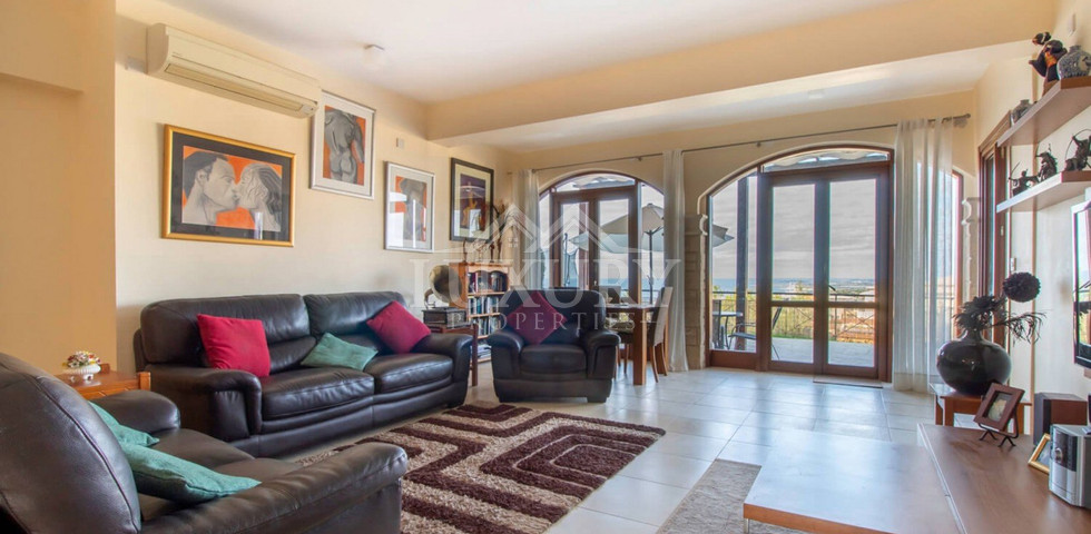 Two Bedroom Apartment plus one extra room ,for sale in Aphrodite Hills,  Paphos