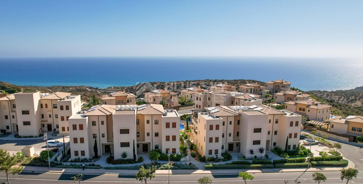 Modern two Bedrooms Premium Apartment in Aphrodite Hills – Luxury Living With Pool Views