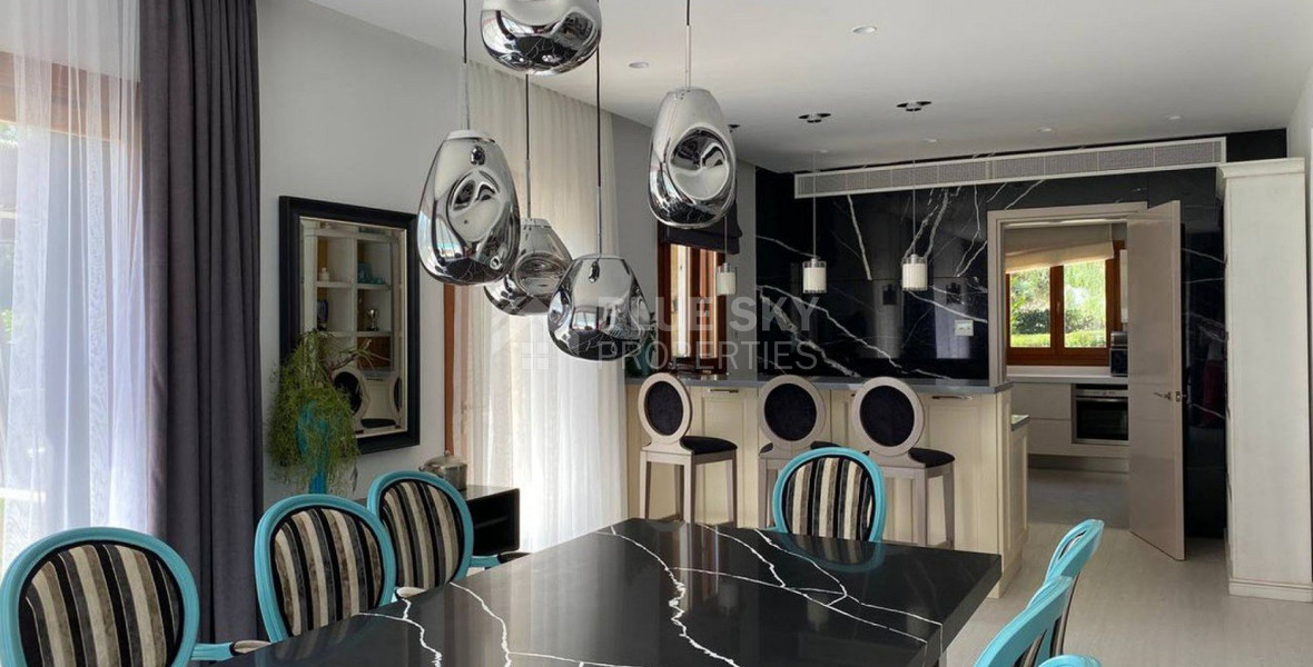 Luxury five Bedrooms Villa(plus extra room)in Aphrodite Hills –  , Private Estate With Guest House & Stunning Gardens