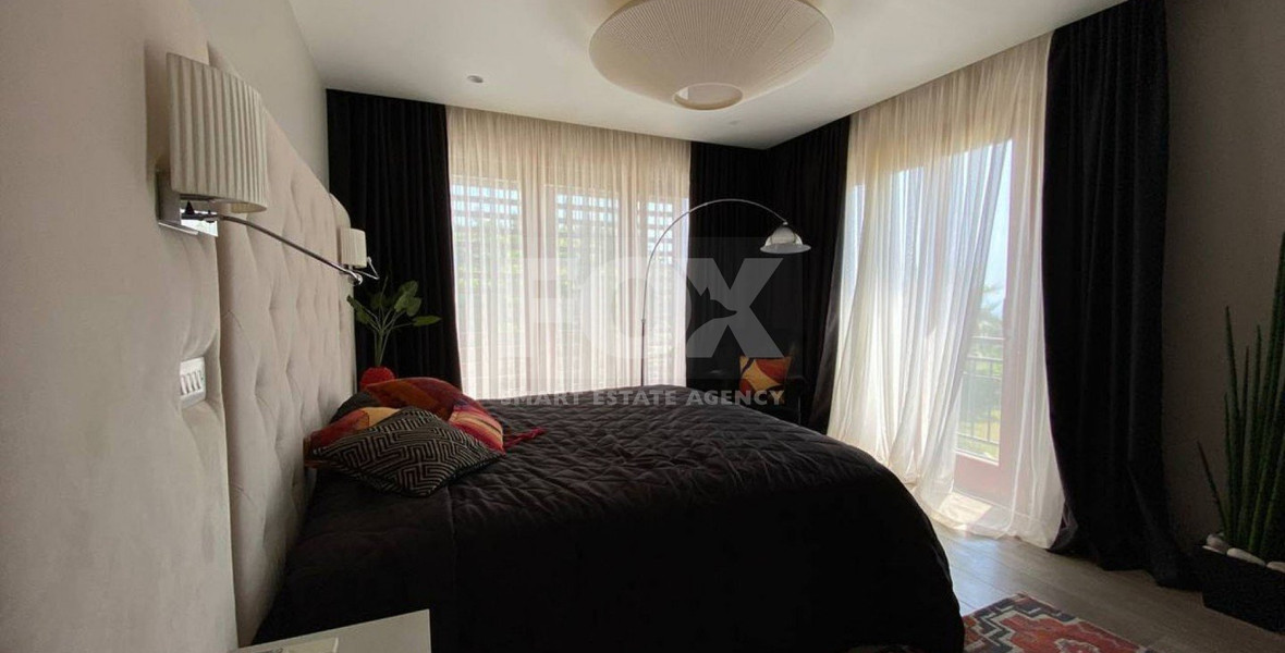 Luxury five Bedrooms Villa(plus extra room)in Aphrodite Hills –  , Private Estate With Guest House & Stunning Gardens