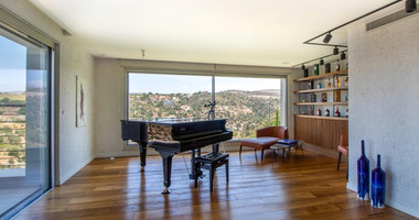 Elite four Bedroom Villa on a huge Plot with Infinity Pool and Complete Privacy- Separate Title deeds  are available