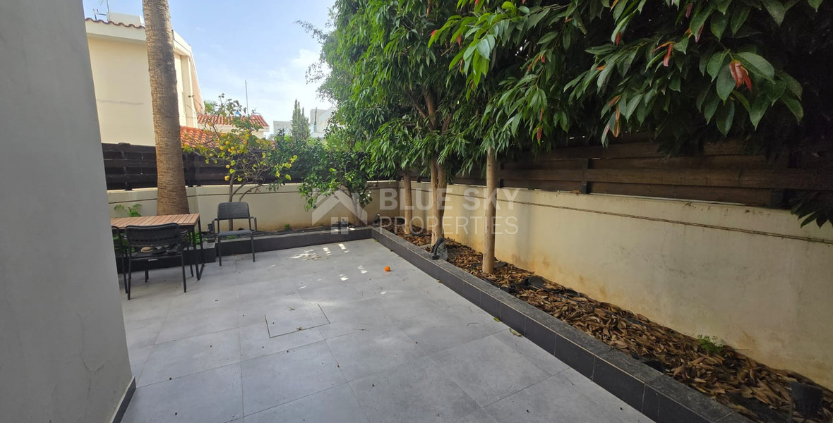 Modern Three-Bedroom Semi-Detached Corner House in Agios Athanasios – Prime Location Near Kolonakiou Avenue