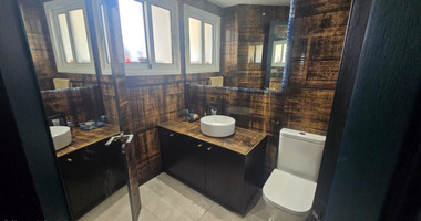 Modern Three-Bedroom Semi-Detached Corner House in Agios Athanasios – Prime Location Near Kolonakiou Avenue