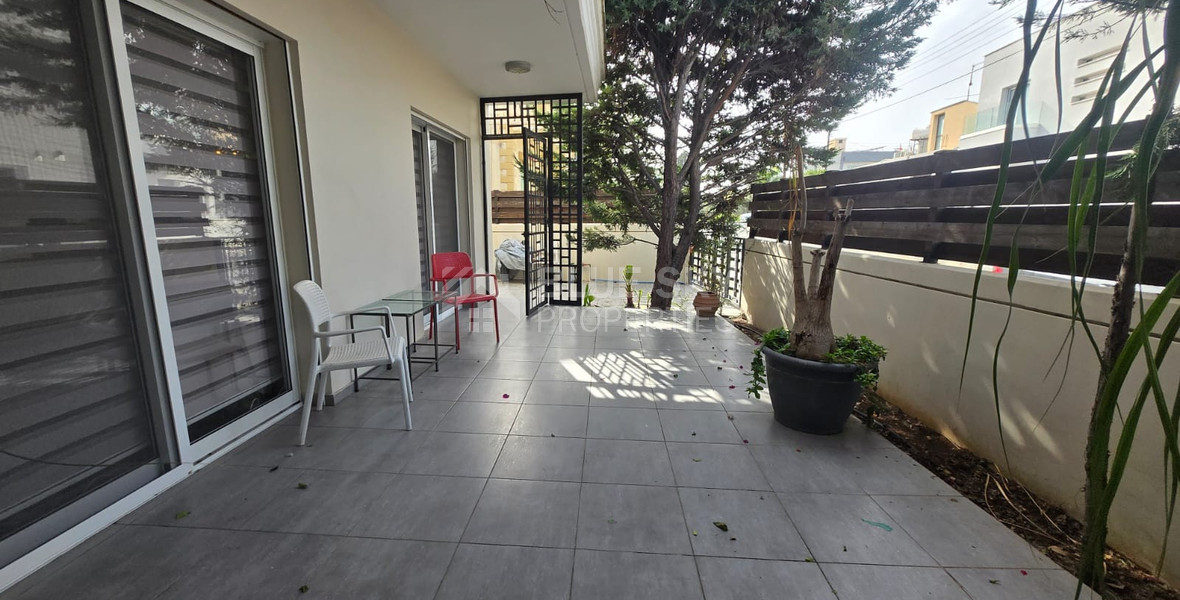 Modern Three-Bedroom Semi-Detached Corner House in Agios Athanasios – Prime Location Near Kolonakiou Avenue