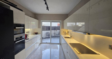 Modern Three-Bedroom Semi-Detached Corner House in Agios Athanasios – Prime Location Near Kolonakiou Avenue